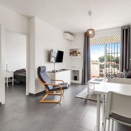 1 Bedroom In Verano Azul, Free Wi-Fi Nerja Dış mekan fotoğraf