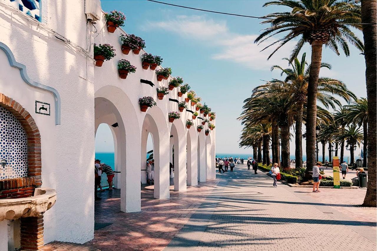 1 Bedroom In Verano Azul, Free Wi-Fi Nerja Dış mekan fotoğraf