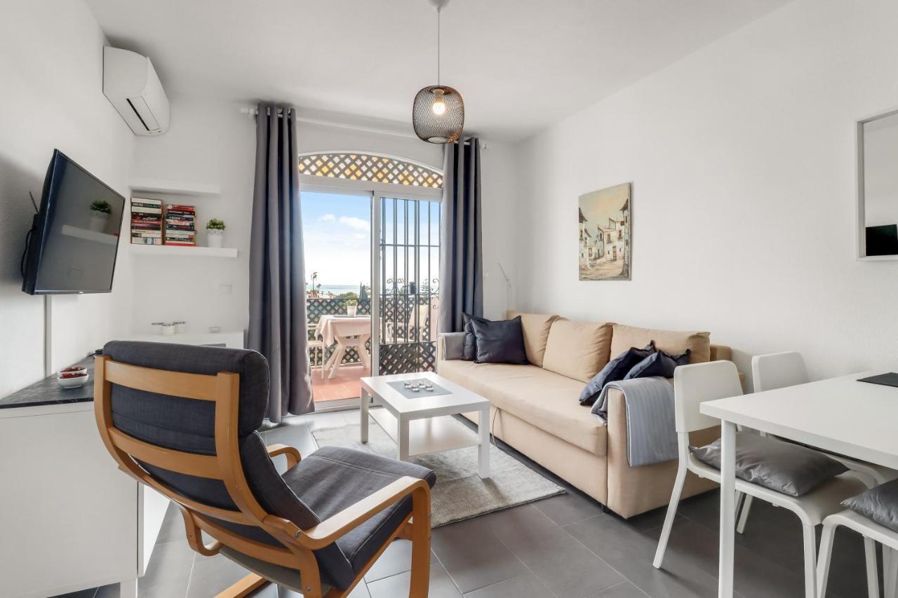 1 Bedroom In Verano Azul, Free Wi-Fi Nerja Dış mekan fotoğraf