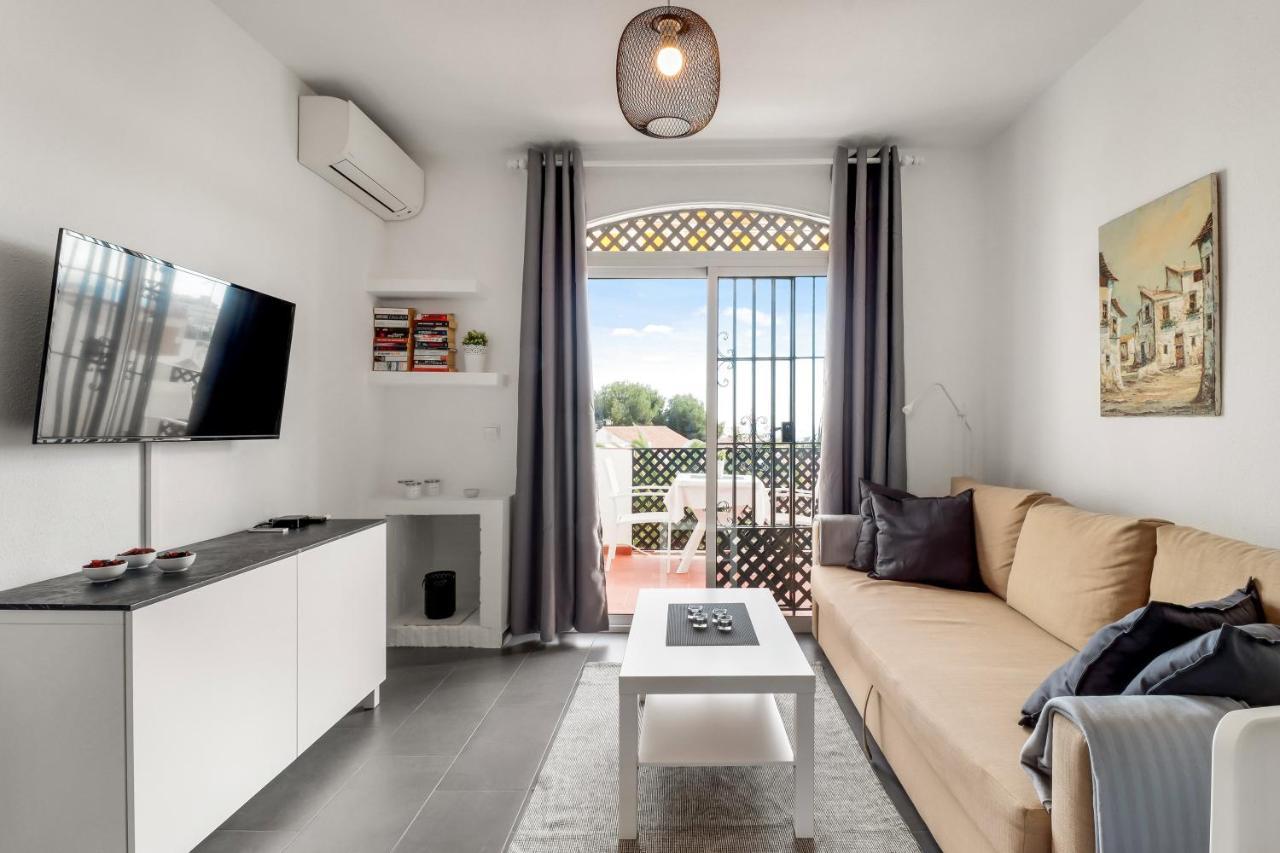 1 Bedroom In Verano Azul, Free Wi-Fi Nerja Dış mekan fotoğraf