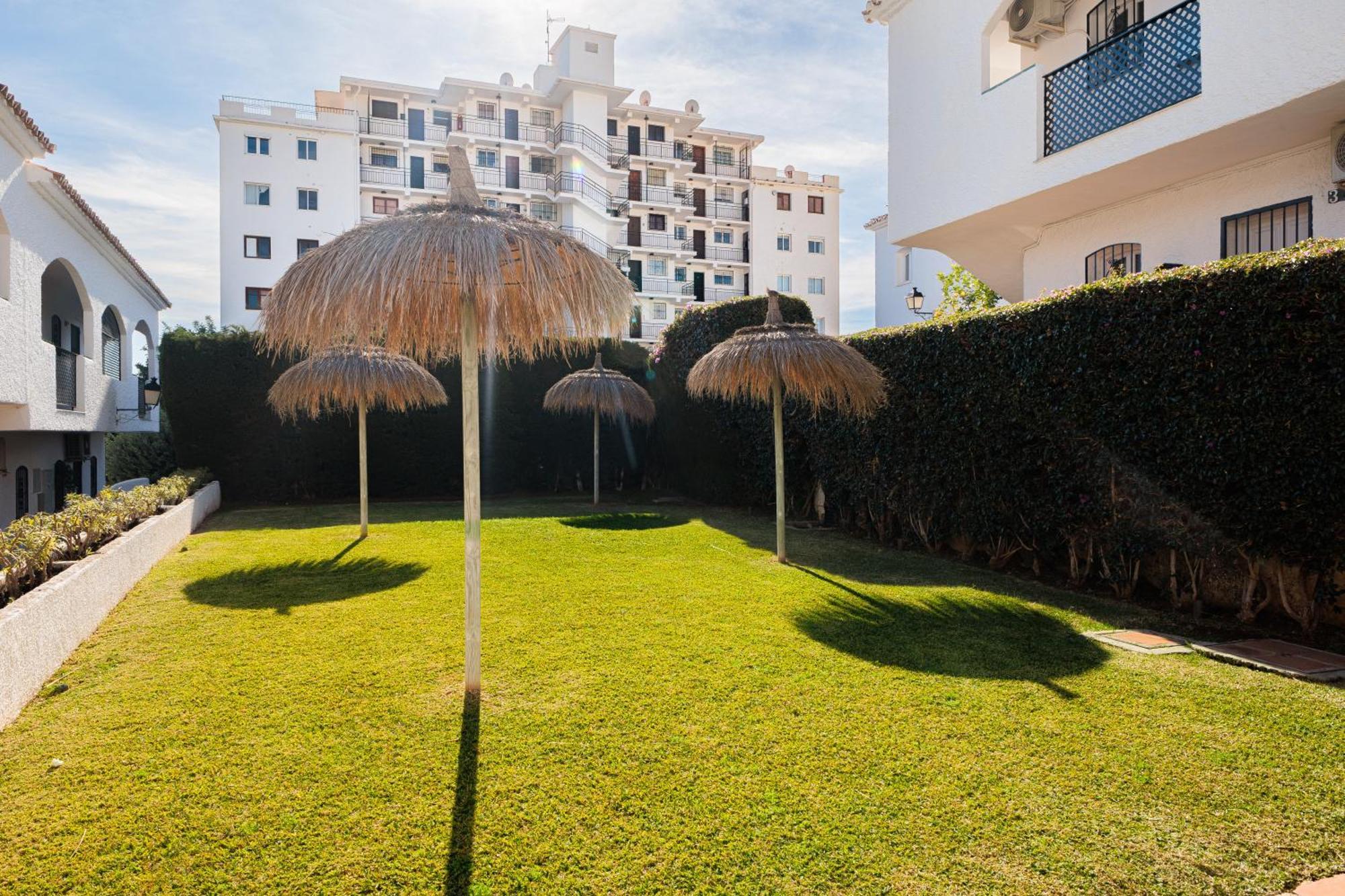 1 Bedroom In Verano Azul, Free Wi-Fi Nerja Dış mekan fotoğraf